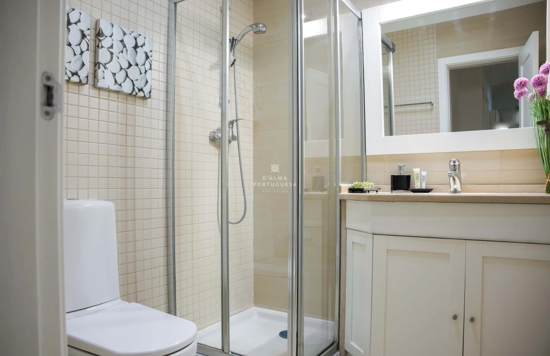 Apartamento T2 para Arrendamento em Quarteira Foto 28