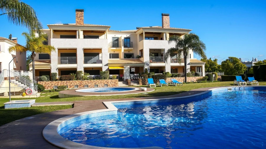 Apartamento T2 para Arrendamento em Quarteira