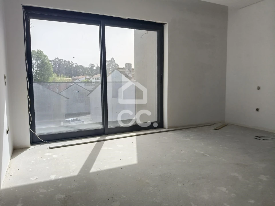 Moradia T3 para Venda em Cidade da Maia Foto 13