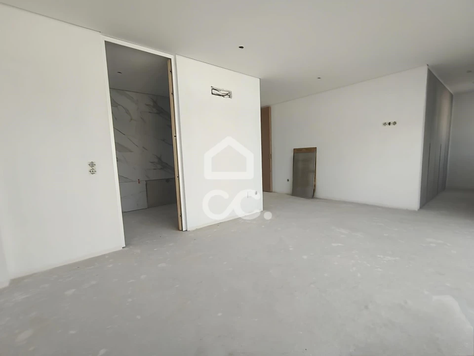 Moradia T3 para Venda em Cidade da Maia Foto 7