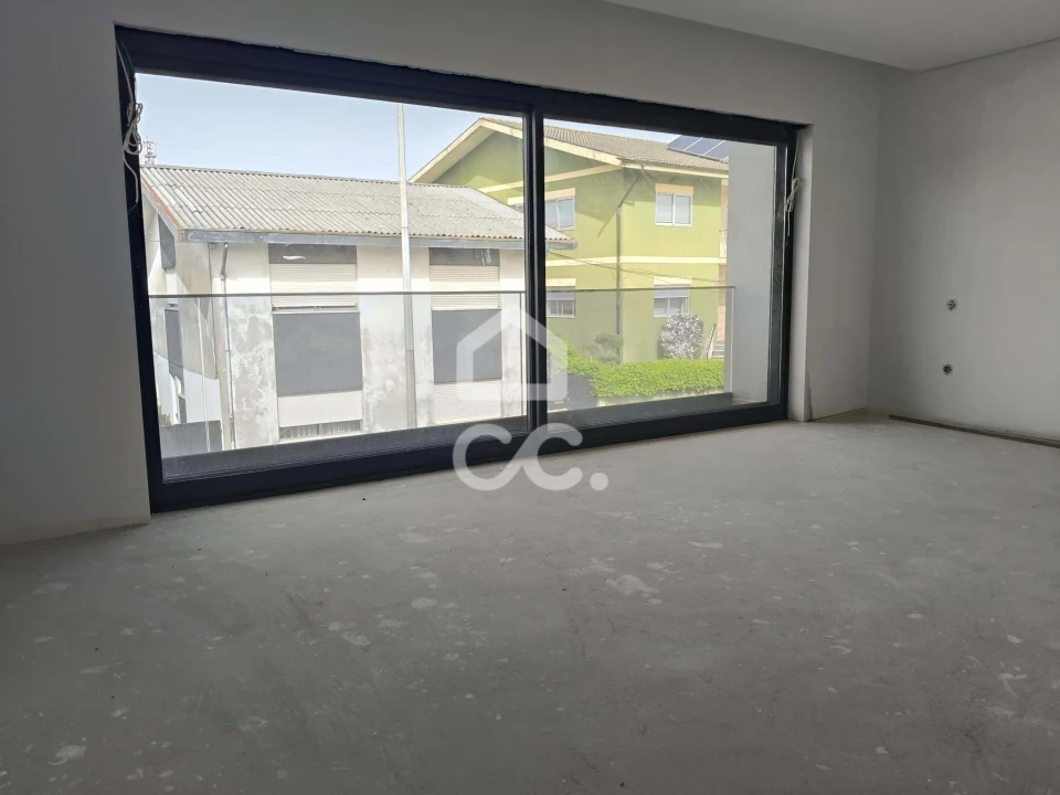 Moradia T3 para Venda em Cidade da Maia Foto 20