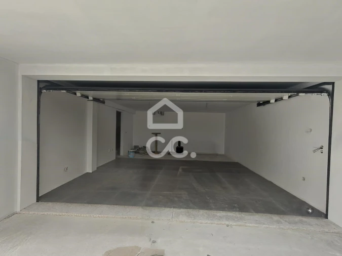 Moradia T3 para Venda em Cidade da Maia Foto 25