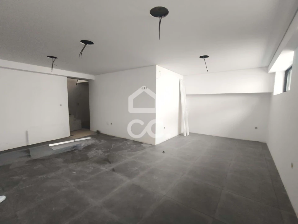 Moradia T3 para Venda em Cidade da Maia Foto 11