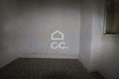 Apartamento T2 para Venda em Santa Clara e Castelo Viegas