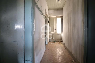 Apartamento T2 para Venda em Santa Clara e Castelo Viegas