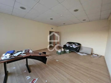 Armazém para Venda em Beja (Salvador e Santa Maria da Feira)