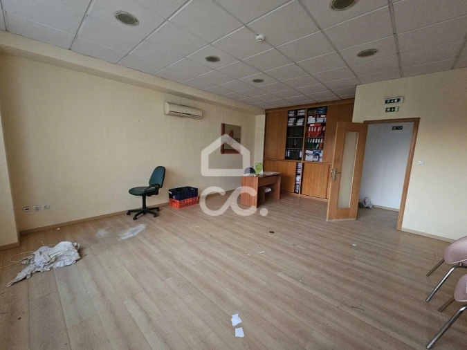 Armazém para Venda em Beja (Salvador e Santa Maria da Feira) Foto 10