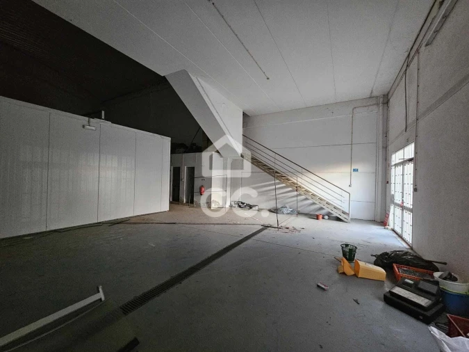 Armazém para Venda em Beja (Salvador e Santa Maria da Feira) Foto 8