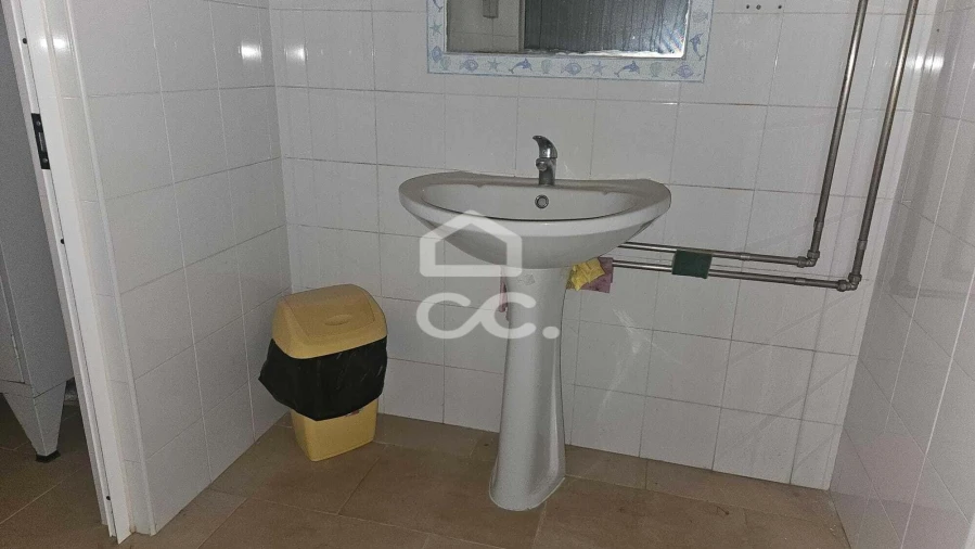 Armazém para Venda em Beja (Salvador e Santa Maria da Feira) Foto 4