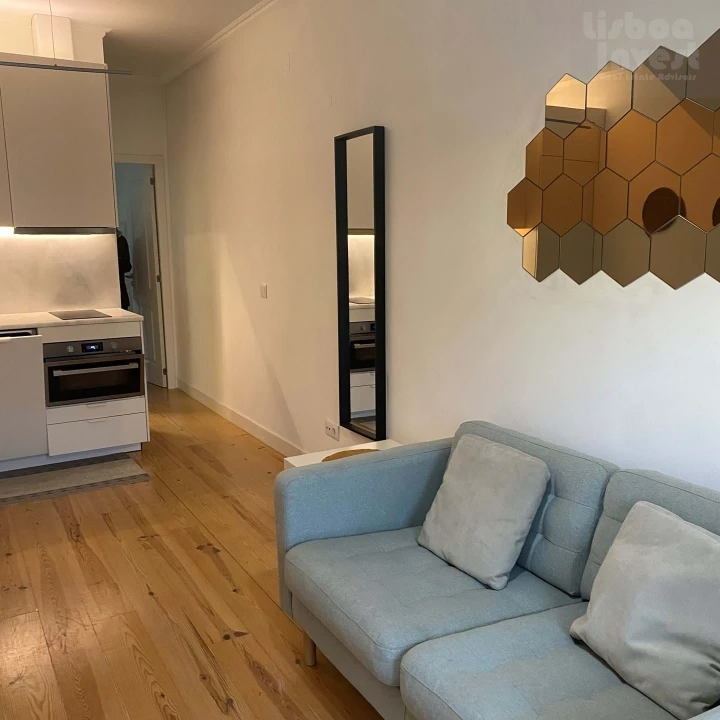 Apartamento T1 para Arrendamento em Santa Maria Maior Foto 10