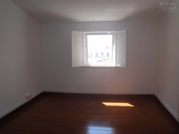 Apartamento T2 para Arrendamento em Estrela