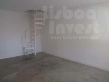 Apartamento T2 para Arrendamento em Estrela