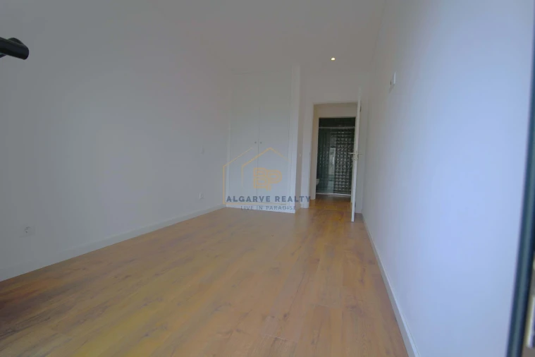 Apartamento T3 para Venda em Portimão Foto 15