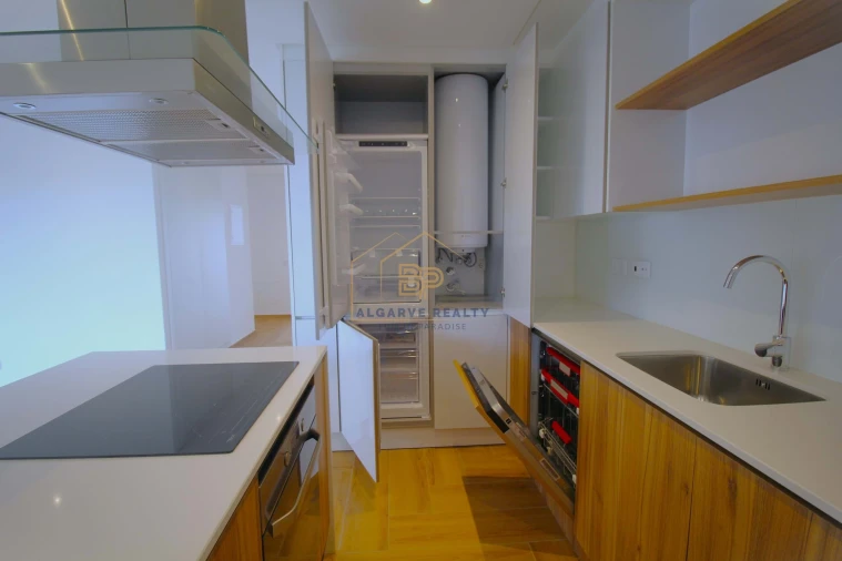 Apartamento T3 para Venda em Portimão Foto 3