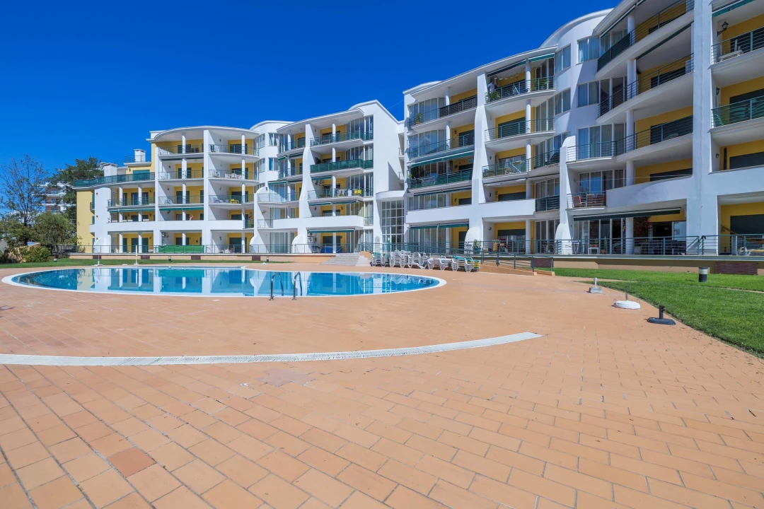 Apartamento T3 para Venda em Portimão Foto 1