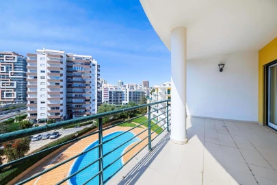 Apartamento T3 para Venda em Portimão