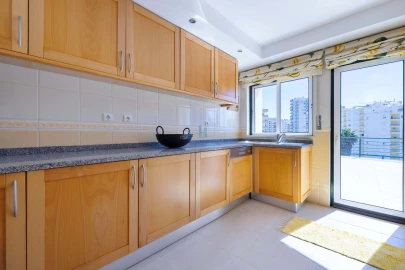 Apartamento T3 para Venda em Portimão