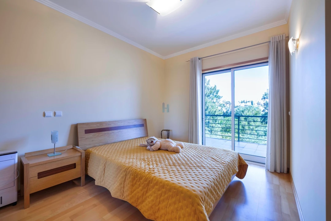 Apartamento T3 para Venda em Portimão Foto 10
