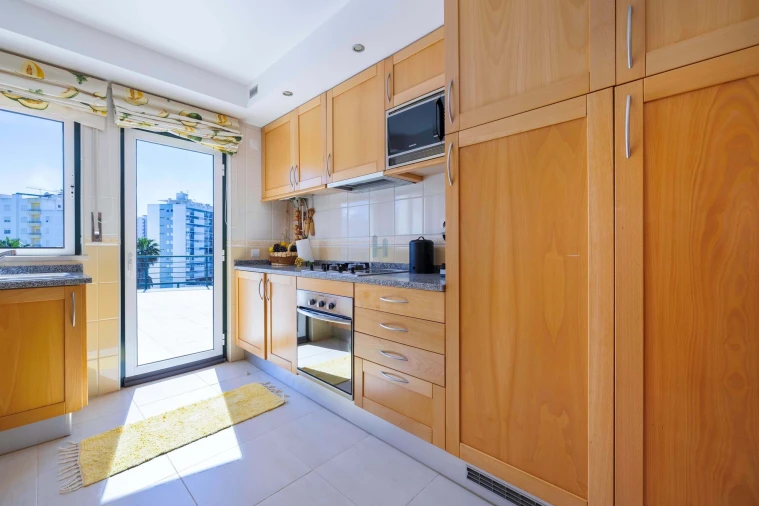 Apartamento T3 para Venda em Portimão Foto 18