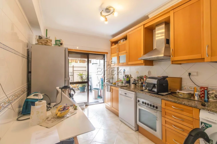 Apartamento T2 para Venda em Alverca do Ribatejo e Sobralinho Foto 2