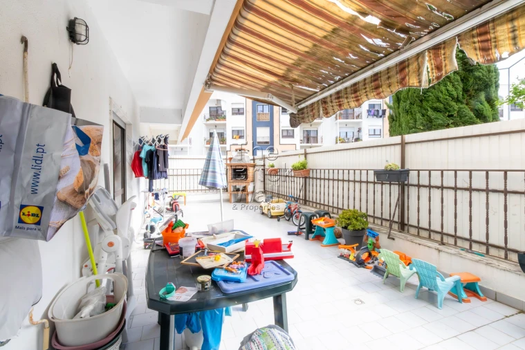 Apartamento T2 para Venda em Alverca do Ribatejo e Sobralinho Foto 5