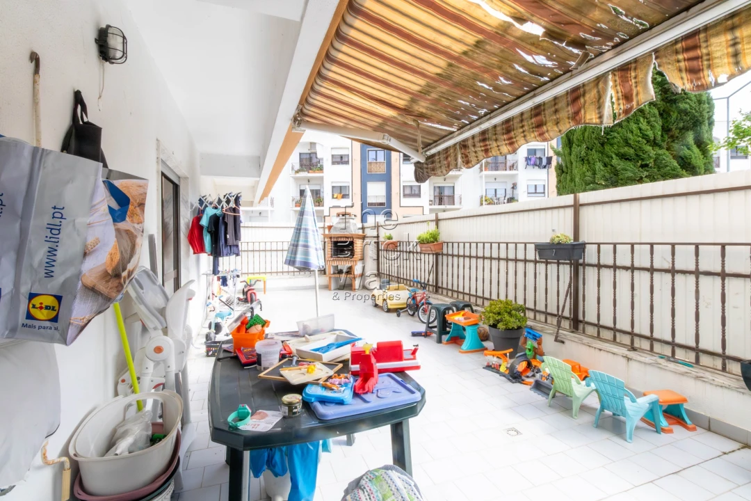 Apartamento T2 para Venda em Alverca do Ribatejo e Sobralinho Foto 5