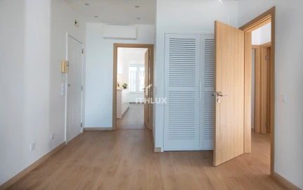 Apartamento T2 para Arrendamento em Oeiras e São Julião da Barra, Paço de Arcos e Caxias