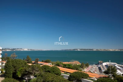 Apartamento T2 para Arrendamento em Oeiras e São Julião da Barra, Paço de Arcos e Caxias