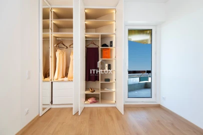 Apartamento T2 para Arrendamento em Oeiras e São Julião da Barra, Paço de Arcos e Caxias