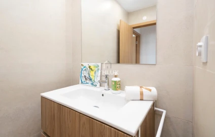 Apartamento T2 para Arrendamento em Oeiras e São Julião da Barra, Paço de Arcos e Caxias