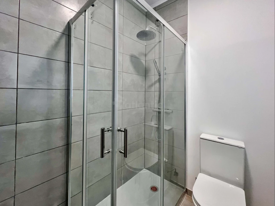Apartamento T2 para Venda em Agualva e Mira-Sintra Foto 16