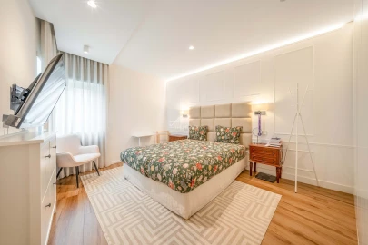 Apartamento T3 para Arrendamento em Oeiras e São Julião da Barra, Paço de Arcos e Caxias