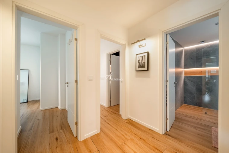 Apartamento T3 para Arrendamento em Oeiras e São Julião da Barra, Paço de Arcos e Caxias Foto 21