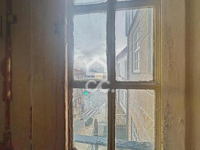 Prédio para Venda em Santa Maria Maior Foto 8