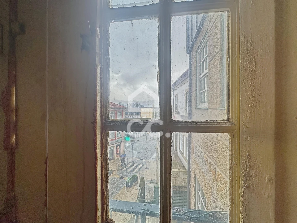 Prédio para Venda em Santa Maria Maior Foto 8