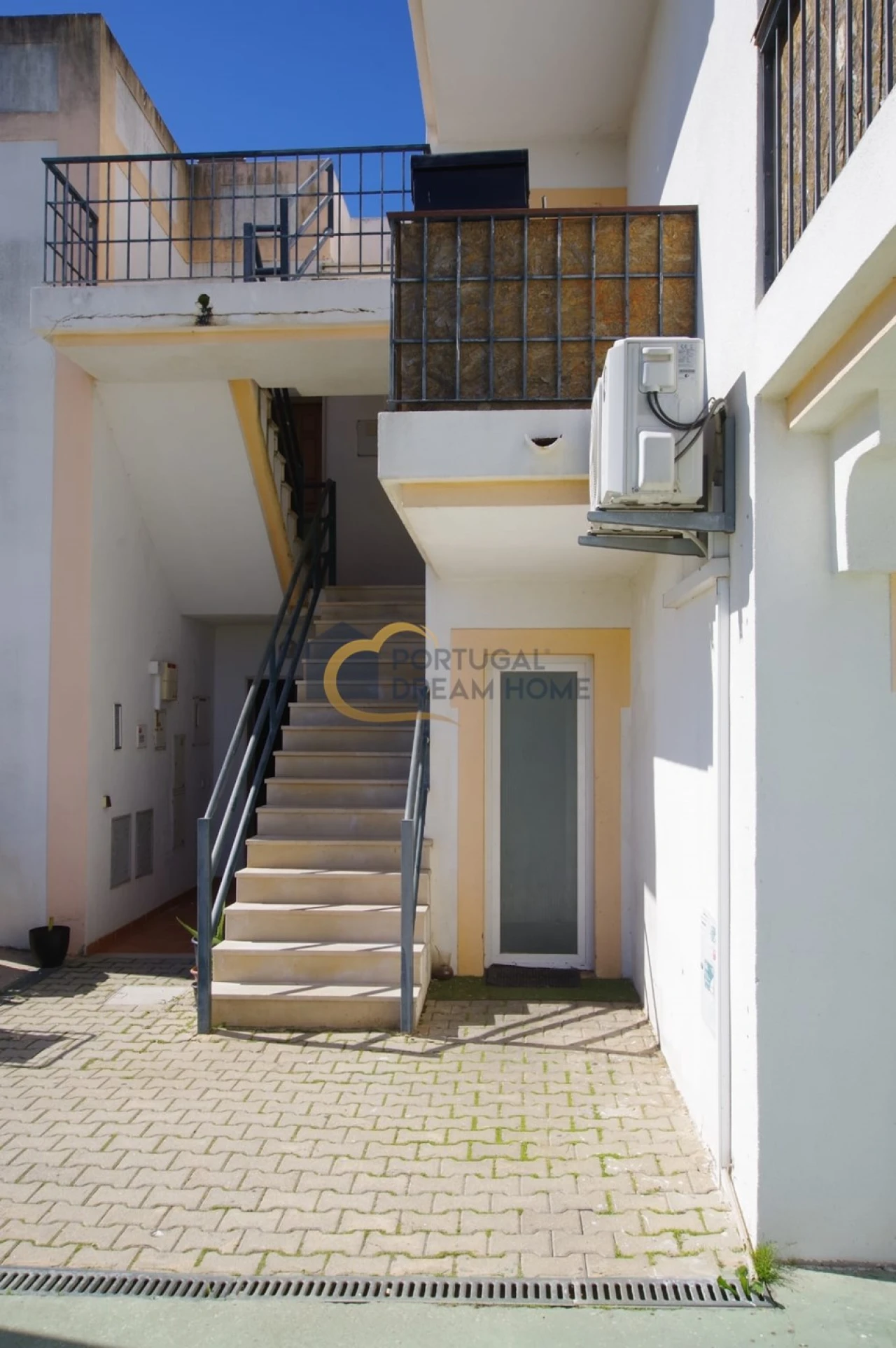 Apartamento T2 para Venda em Albufeira e Olhos de Água Foto 8