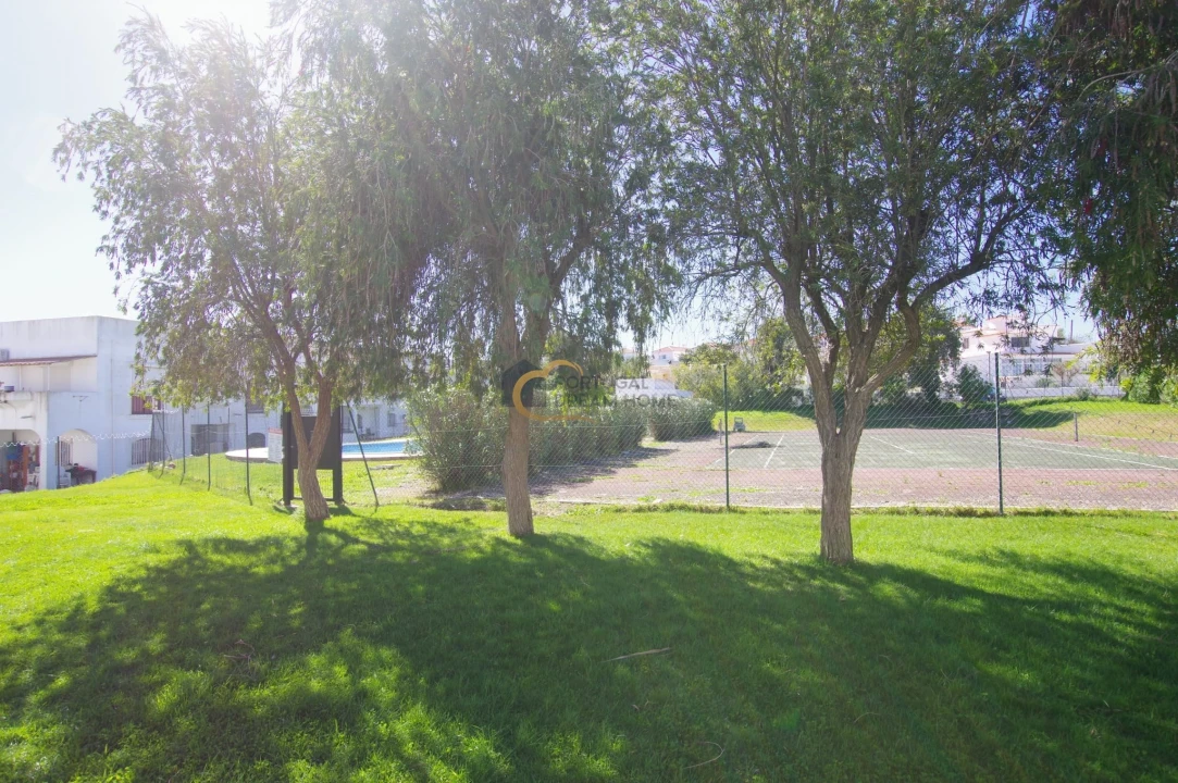 Apartamento T2 para Venda em Albufeira e Olhos de Água Foto 3