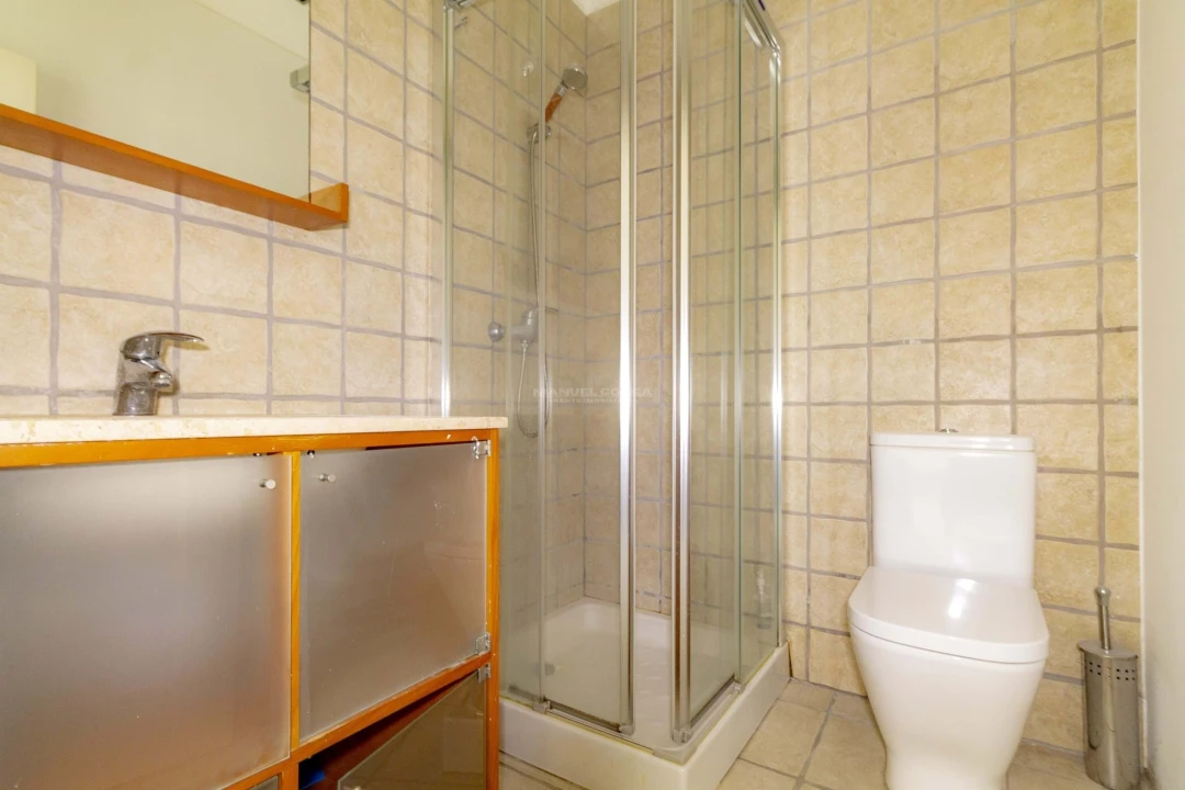 Apartamento T1 para Arrendamento em Avenidas Novas Foto 4