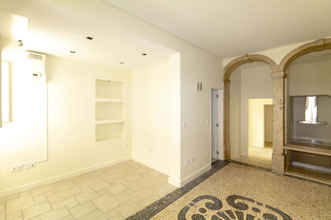 Apartamento T1 para Arrendamento em Avenidas Novas Foto 3