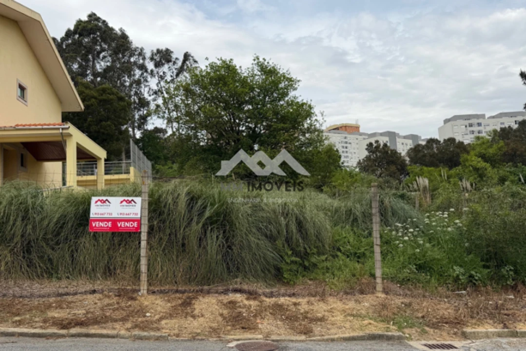 Terreno para Venda em Santa Marinha e São Pedro da Afurada Foto 5