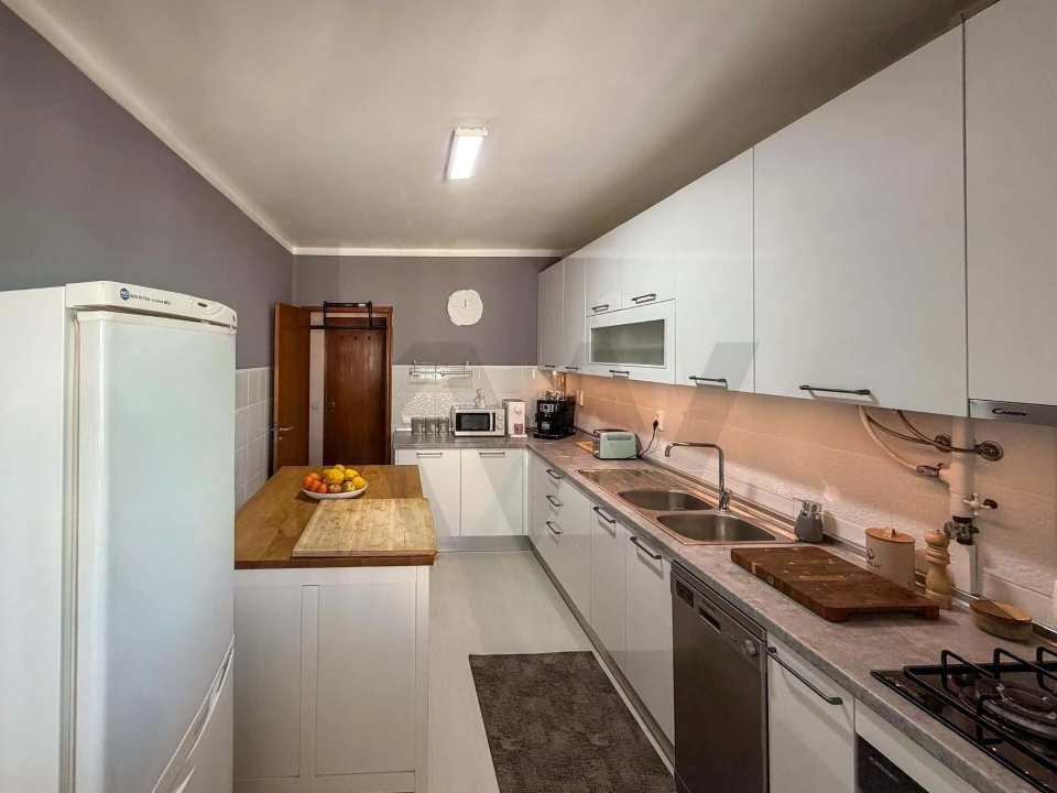 Apartamento T2 para Venda em Olhão Foto 10