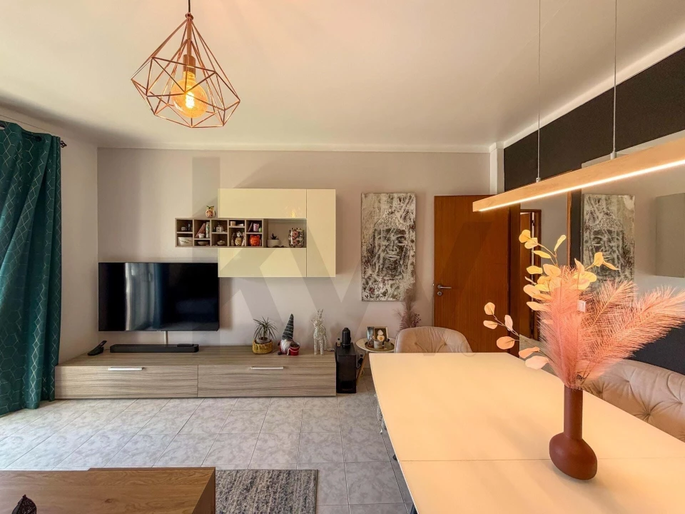 Apartamento T2 para Venda em Olhão Foto 3