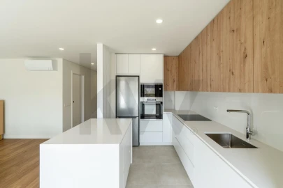 Apartamento T3 para Arrendamento férias em Vila Real de Santo Antonio