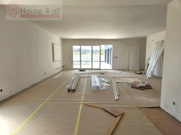 Moradia T4 para Venda em Tornada e Salir do Porto