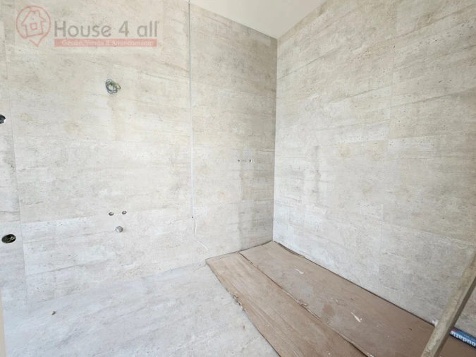 Moradia T4 para Venda em Tornada e Salir do Porto Foto 11