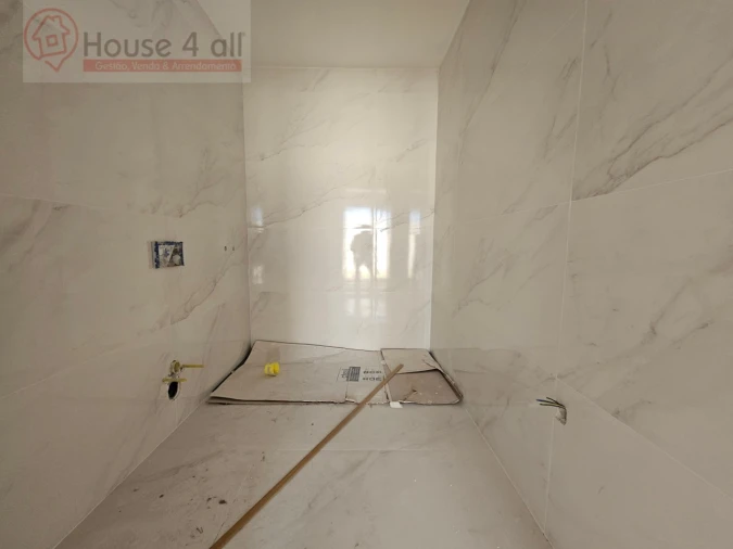 Moradia T4 para Venda em Tornada e Salir do Porto Foto 23