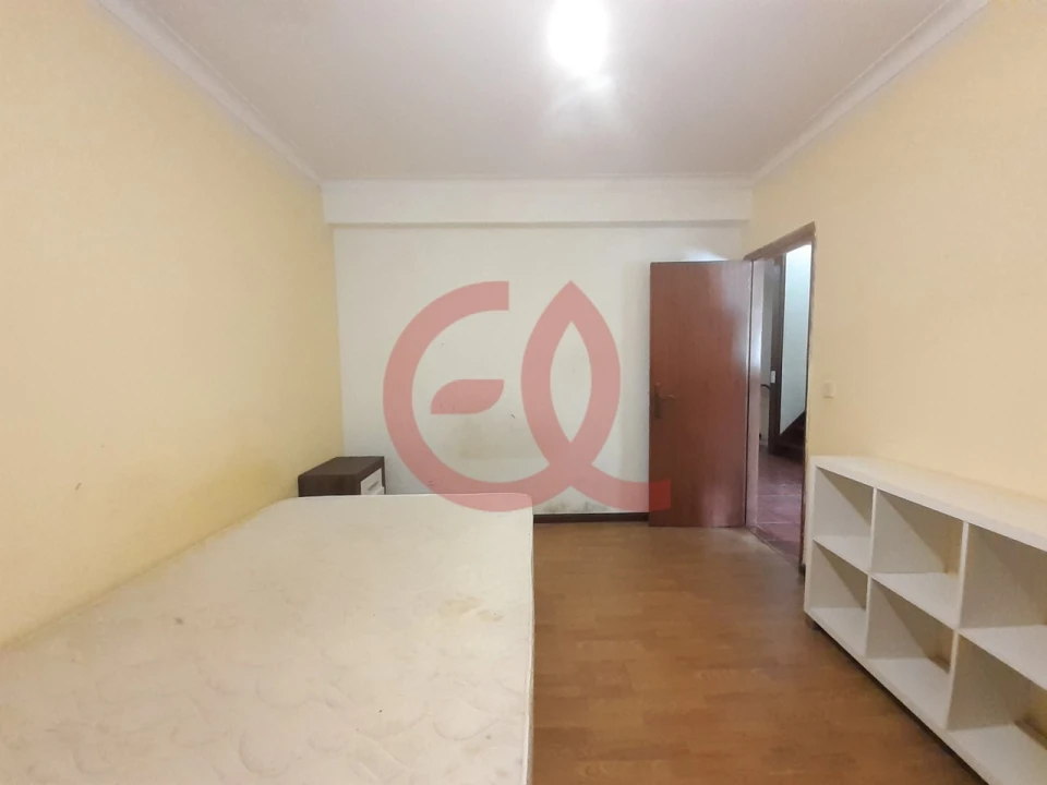 Apartamento T4 para Venda em Santa Maria Maior e Monserrate e Meadela Foto 12