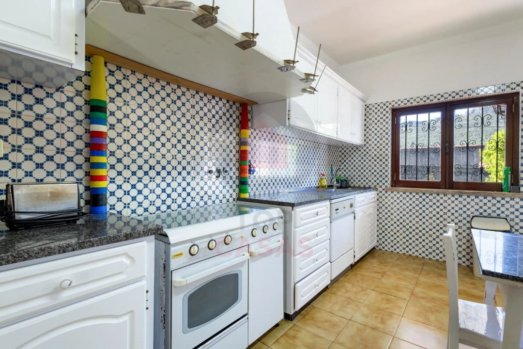 Moradia T5 para Venda em Minde Foto 11