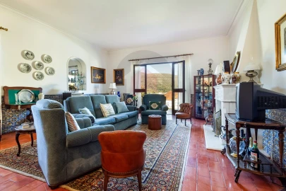 Moradia T5 para Venda em Minde