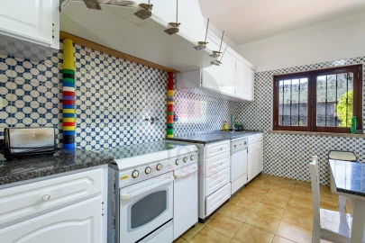 Moradia T5 para Venda em Minde